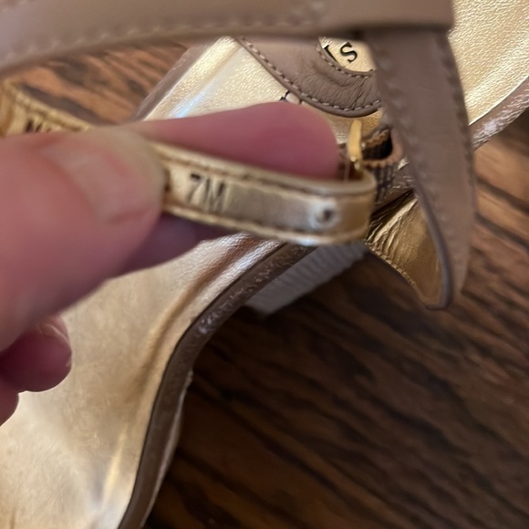 Kate Spade Whimsical Yet Practical Platform Heeled Shoe - Picture 10 of 10